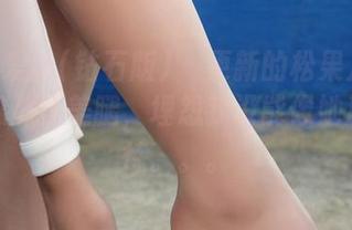 AISS爱丝(钻石版) – 更新的松果儿图包，瞧瞧那些美腿，埋怨我没能像她那样锻炼。。。