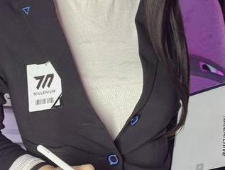 Byoru的短裤，合集里的每一条都让我想多看几眼。