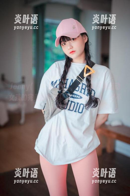 Jenny(정제니)再出击，海军蓝经典运动女孩的完美图片新模样，更新多了，停不下来了呢！