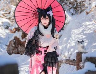 碧蓝航线黛朵，高清的Neko薇薇，只是让我无止境想象那船头的日落。