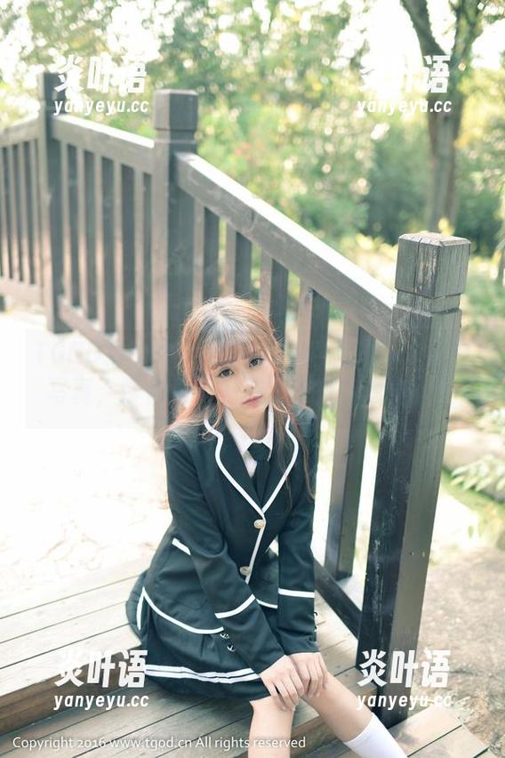 TGOD推女神-谭晓彤 TGOD推女神 - 谭晓彤的居家现场:福利写真,带你看不一样的‘打理家务’!