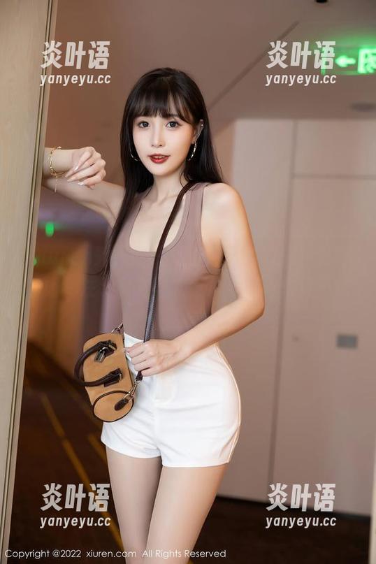 Xiuren秀人网 - 活出自己的风采，史雨姐姐专注于女友写真，这分享方式真不错。
