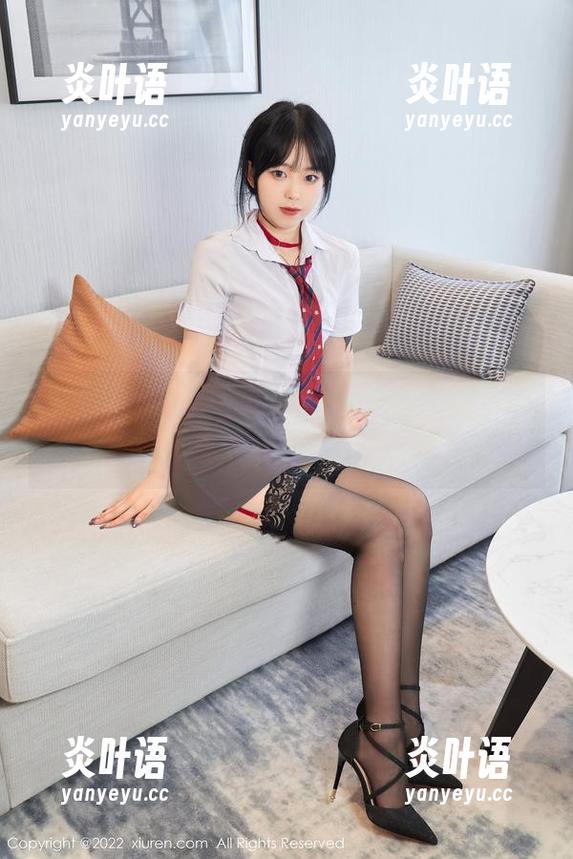 Xiuren秀人网-周慕汐baby Xiuren秀人网 - 周慕汐baby最新写真,每一件套装都喊着“我能更好呀!”