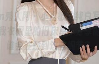 Xiuren秀人网 – 小嘉敏的纯白写真集，像极了我衣橱里的旧床单…分享的时候，谁会注意到这些细节？