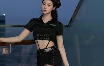 Xiuren秀人网 – 少女心雪雪教你如何把黑色拍得像是童话里的魔法壁纸！