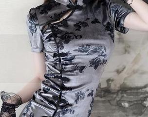 Xiuren秀人网 – 私拍时刻：陈雅漫VICKY的办公室奇遇，卷进了一点点暧昧
