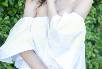 YouMi尤蜜荟 – 妲己_Toxic的短裤，我的眼睛有点忙——一图带你飞
