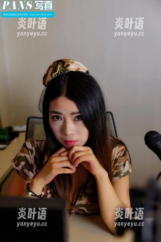 pans-可儿 pans - 可儿的修女角色扮演,照片后隐藏的真实与玩味