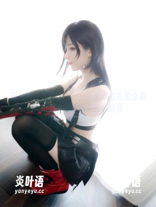 巧克力与香兰子——一小央泽的私拍合集，饱含丰富想象力的小幽默