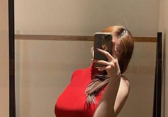微密圈 – 蒙圈了！奶宝妹纸的制服在线合集，不看不知道，一看简直停不下来！