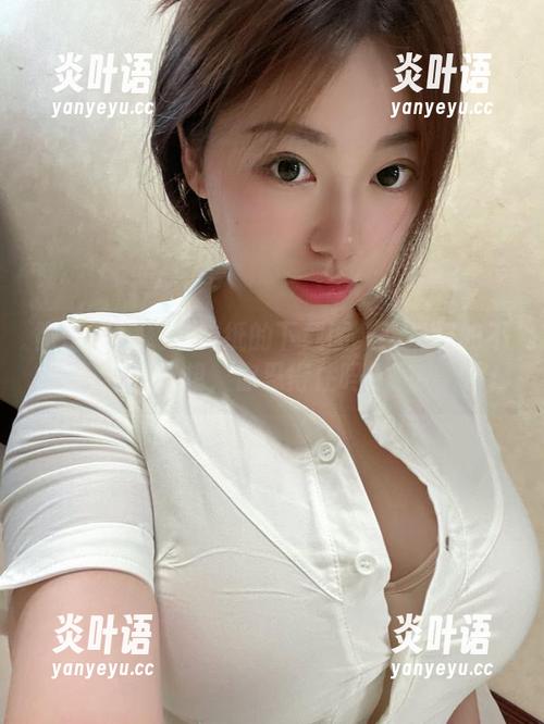 奶宝妹纸 微密圈 - 奶宝妹纸的下载图集:说好的不瞎想,你忍得住吗?