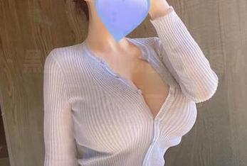 微密圈 – 黑丝里的小芯酱，原图小意外多，图包难得一见吧