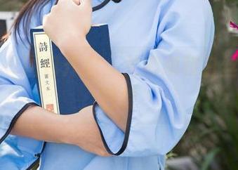 尤果网 – 图包开启，尤娜娜和白丝的轻松日常