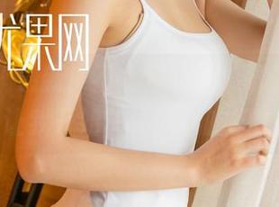 尤果网 – 最新！不止是美腿，研依的作品竟让我开始关注腿部的细节。