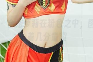 尤蜜荟 – 合法萝莉在粉色之中，图库里藏着几分童趣