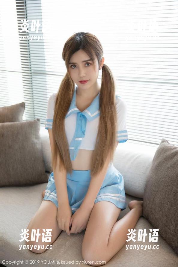尤蜜荟 - 高清图看过后，娜露Selena的美脚不小心成了我今天的灵感来源吧。