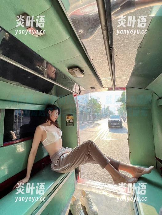 就是阿朱啊 微密圈 - 学校的风云人物:就是阿朱啊的校服精选套图,让人怀念那段青涩时光