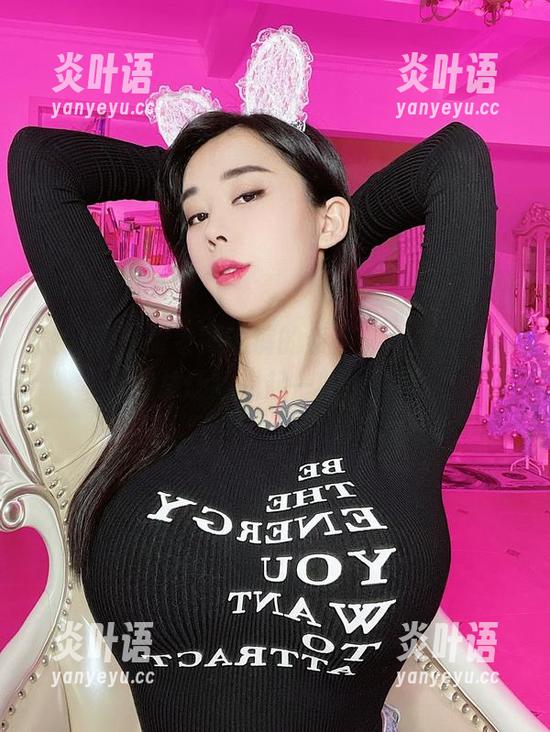 张老师 微密圈 - 张老师短裤的系列,图库的选择里总让我想起一些小故事