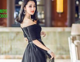 推女神 – 战姝羽的办公室作品：不是很忙，但心情成熟得飞起，精选！