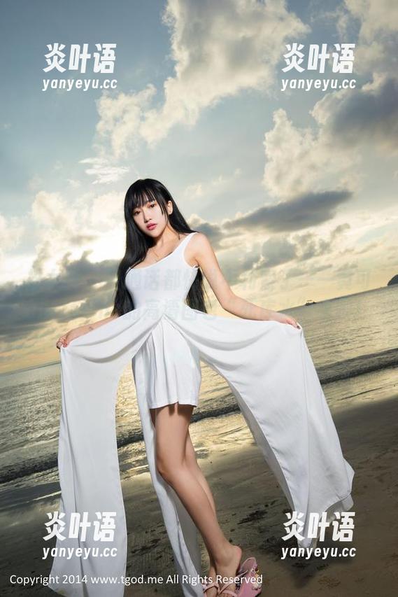 推女神-黄可christine 推女神 - 普通话都快说不利索了——黄可christine的高清图包“死库水”来啦!