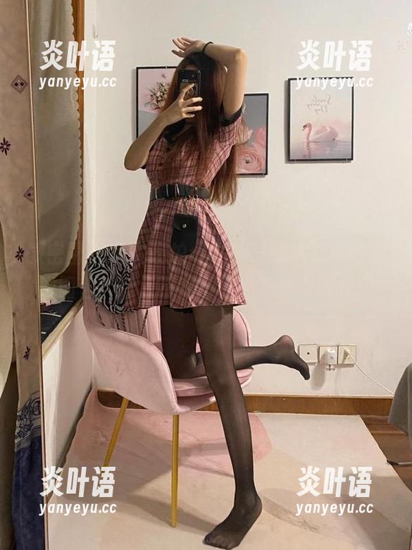 提袜少女 微密圈 - 确实该拍个广告,提袜少女的免费图包,让人不知不觉陷入少女时代!