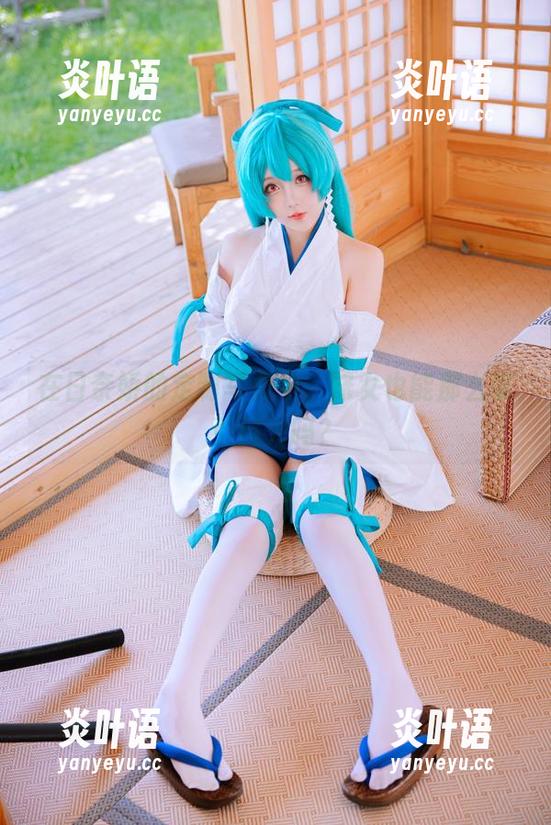 在日奈娇的定制写真中，修女也能那么吸引目光吗？