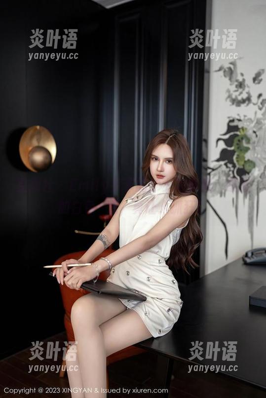 星颜社-Emily尹菲 星颜社 - Emily尹菲的护士写真集:最新的白色誘惑,真让人抓狂!