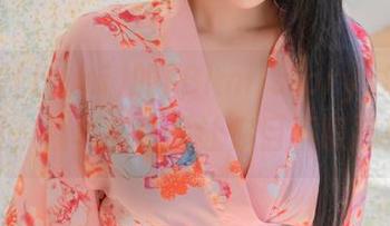 在普美(bomi)的[Bimilstory]游戏厅里，福利和作品让你目不暇接！