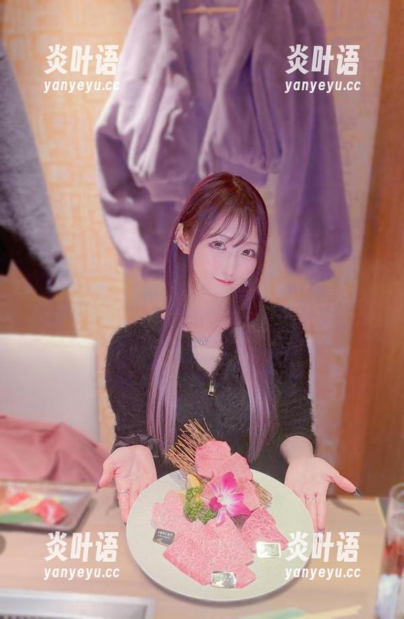 小心，月城委员会意味深长的专属美图，无圣光下还能更撩人！