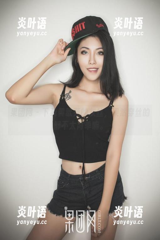 果团网-黄歆苑 果团网 - 下载黄歆苑的灰丝,果然穿丝的都不太简单嘛。