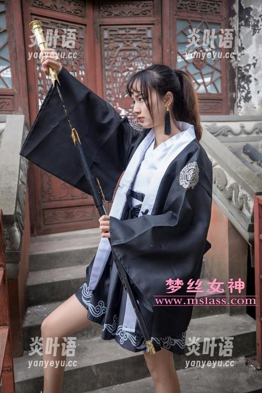 梦丝女神-莹仙女 梦丝女神 - 集结了一切美好元素的精选原图,莹仙女在旗袍中优雅翻腾!