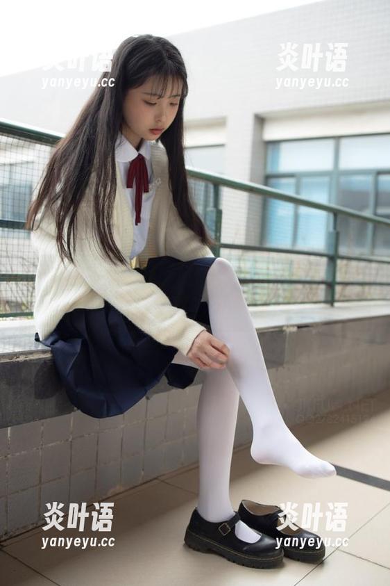 森萝财团 - 小奶糕Milky又来了！吊带作品，完全不用钱！