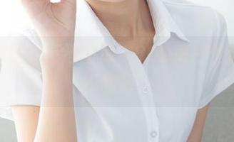 森萝财团的精选图库，80D薄白丝让你目不转睛…