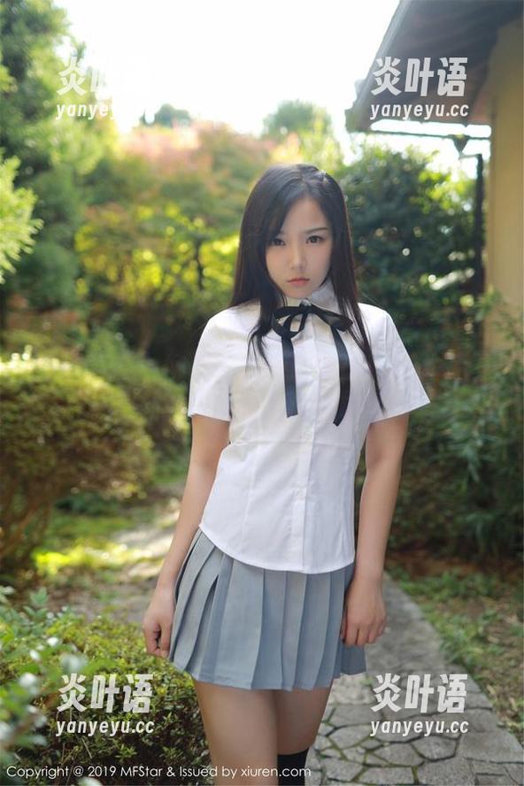 模范学院-柳侑绮Sevenbaby 模范学院 - 柳侑绮Sevenbaby的作品,油亮出现在我的视野中