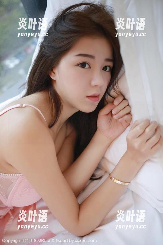 模范学院-柳侑绮Sevenbaby 模范学院 - 柳侑绮Sevenbaby的美图时间:这一件白衬衫已经让你无数次重播了吧!