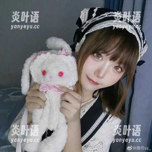 跳跃吧黑吊带，洛可ss的无圣光图集，有那么点…不一样？