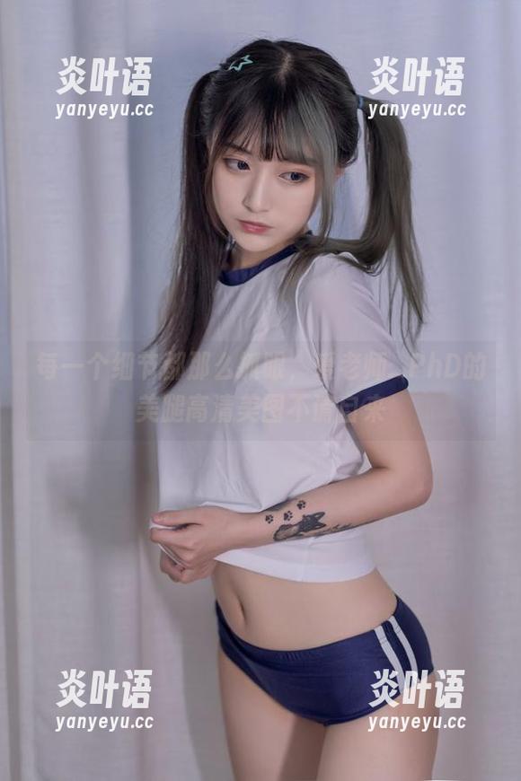 爱老师_PhD 每一个细节都那么抓眼,爱老师_PhD的美腿高清美图不请自来