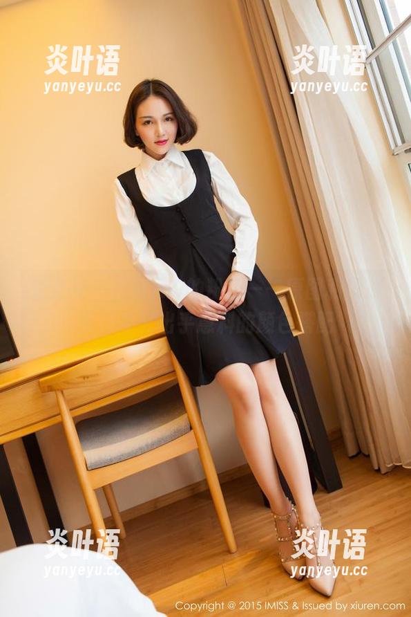 爱蜜社-九尾ivy 爱蜜社 - 九尾ivy的粉色——原图和图册又神奇又出乎意料的颜色搭配