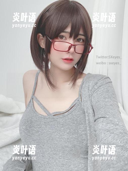 混搭？眼酱大魔王w换个角度，看JK的原图，貌似有点意思！