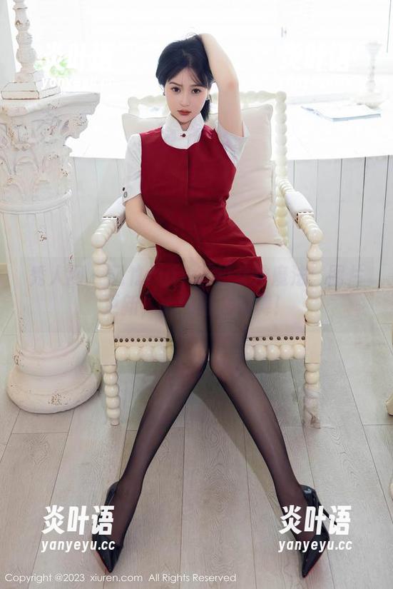 秀人网 - 凯竹BuiBui的女神魔法：图片更新，心情随之起舞！