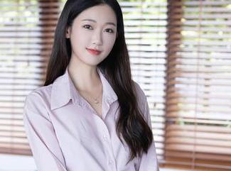 秀人网 – 奈奈Fox，这精选的裸足私拍，是不是在悄悄卖萌啊？套图得好好欣赏！