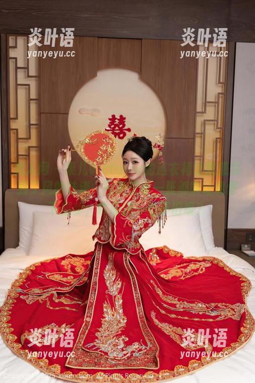 秀人网-果儿victoria 秀人网 - 果儿victoria的连衣裙让我感受到了风的味道,图集里每一张都能让我停下脚步,咋感到一丝怀旧呢?