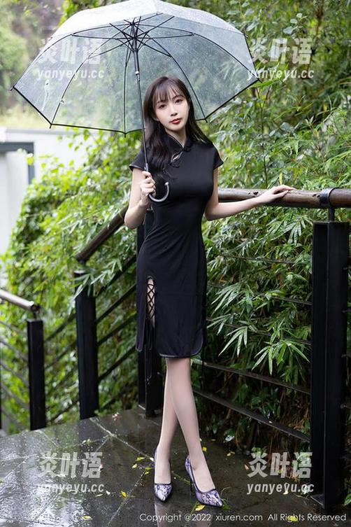 秀人网 - 天呐，糖糖这一组吊带真是抛出了无数腥味！合集真是要让人心痒无比。