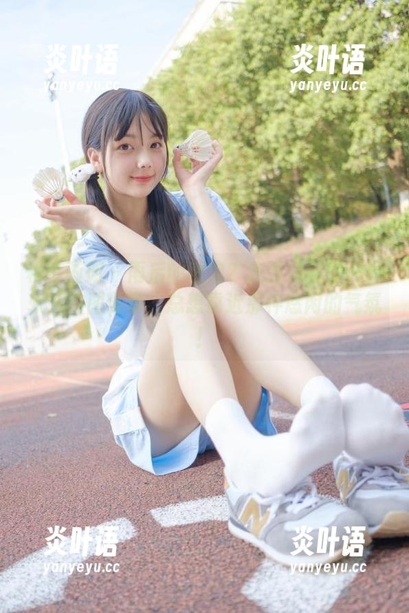 稚乖画册-赤西夜夜 稚乖画册 - 雨后的晴空?赤西夜夜的户外软妹套图分享,总想靠近那种悠闲的气氛!