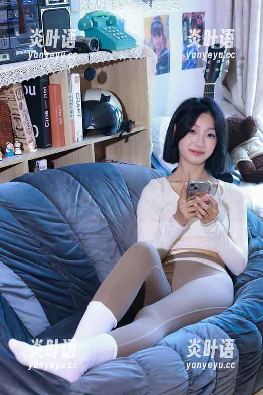 绮梦摄影-楠楠 绮梦摄影 - 有多美丽就有多危险?无圣光中的楠楠JK美图飙升!