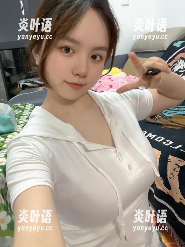 葱油饼er 微密圈 - 写真里,没有华丽,只剩葱油饼er与天使的真实对比。