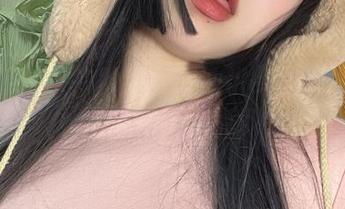微密圈 – 快来围观！葱油饼er的体操服给分享增添了点料