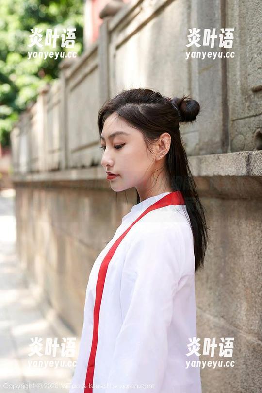 蜜桃社-真希 蜜桃社 - 真希的温柔如绵绵细雨,快来下载她的美图,把这场浪漫收藏起来。