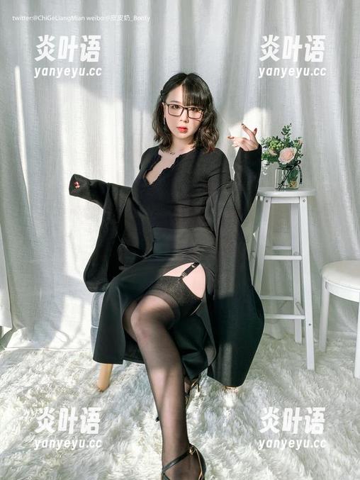 万万没想到，在线图集里超皮皮皮奶的毛衣和我也能有搭配