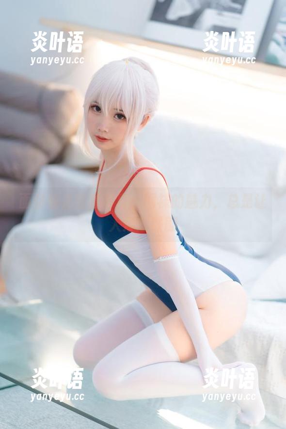 面饼仙儿全套写真：网袜的魅力，总是让人浮想联翩